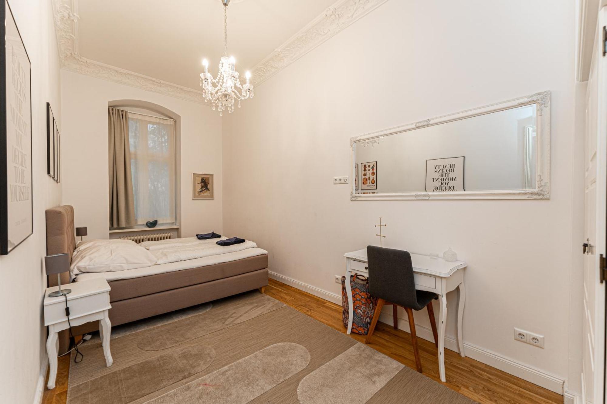 Appartement Be In Zentral Und Ruhig Fuer Familien Und Geschaeftsreisende In Schoeneberg Berlijn